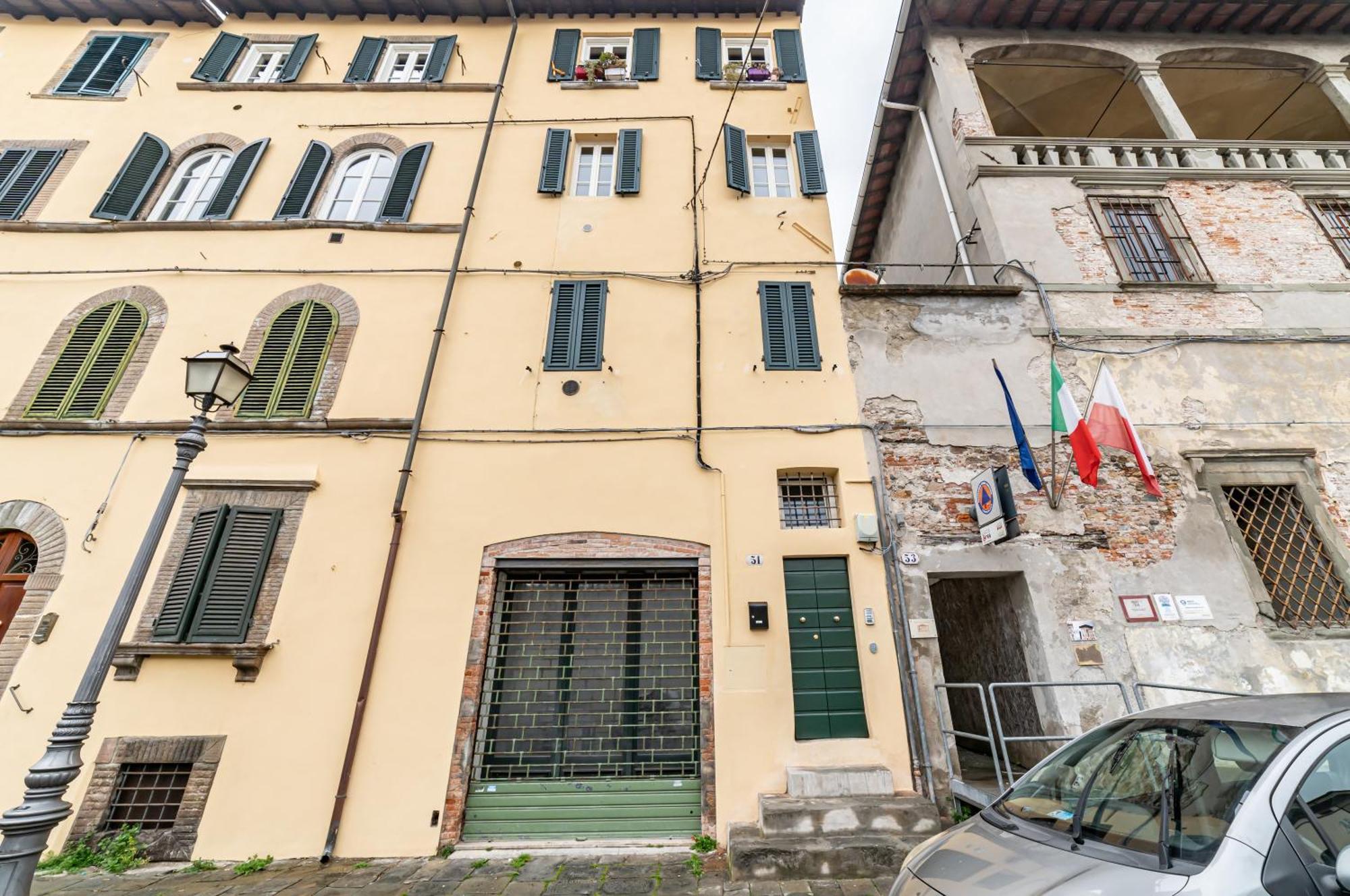 Modern Apartment In The Heart Of Lucca! エクステリア 写真